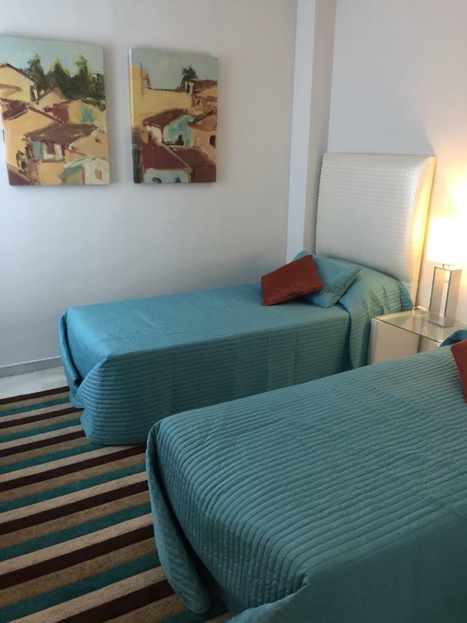 Beautiful 2 Bedroom Apartment @ Puerto Banus! Marbella Buitenkant foto
