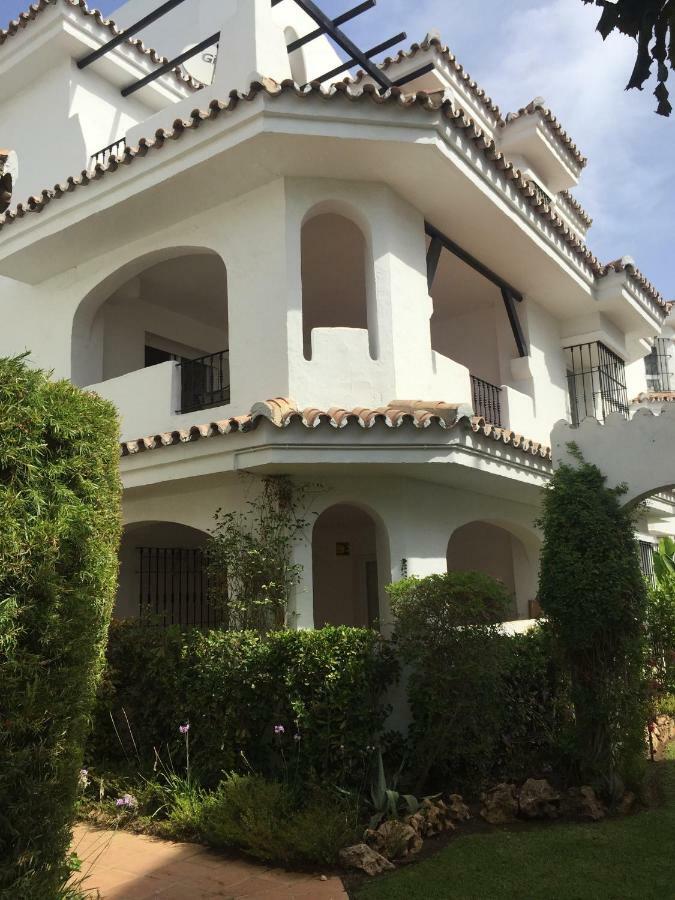 Beautiful 2 Bedroom Apartment @ Puerto Banus! Marbella Buitenkant foto