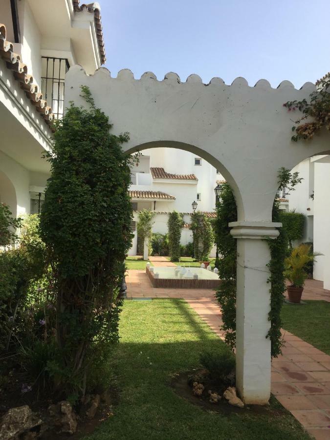 Beautiful 2 Bedroom Apartment @ Puerto Banus! Marbella Buitenkant foto